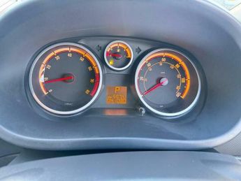 Vauxhall Corsa 1.4i 16v Design 5dr (a/c)