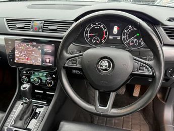 Skoda Superb 2.0 TSI SE L Executive DSG Euro 6 5dr 217BHP