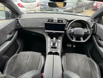 DS AUTOMOBILES DS 7 CROSSBACK 1.6 E-TENSE 13.2kWh Performance Line Crossback EAT8 4WD Euro 6 (