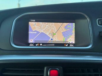 Volvo V40 1.5 T3 R-Design Pro Auto Euro 6 (s/s) 5dr