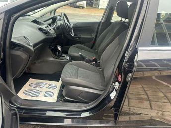 Ford Fiesta 1.6 Zetec Powershift Euro 5 5dr
