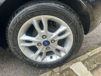 Ford Fiesta 1.6 Zetec Powershift Euro 5 5dr