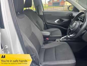 Toyota Yaris ICON (1 OWNER-FSH)