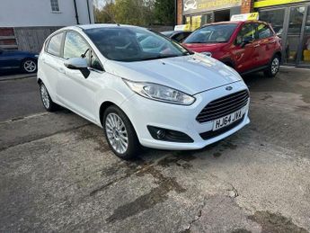 Ford Fiesta 1.0T EcoBoost Titanium Euro 5 (s/s) 5dr