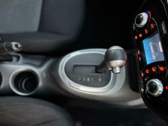 Nissan Juke 1.6 Acenta XTRON Euro 5 5dr