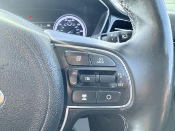 Kia Niro 1.6 GDi 8.9kWh 3 DCT Euro 6 (s/s) 5dr