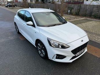 Ford Focus 1.0T EcoBoost ST-Line Euro 6 (s/s) 5dr