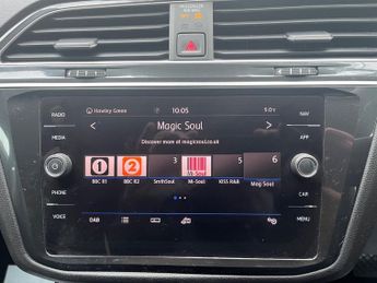 Volkswagen Tiguan SE NAVIGATION TDI DSG