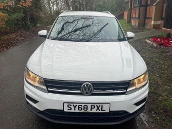 Volkswagen Tiguan SE NAVIGATION TDI DSG