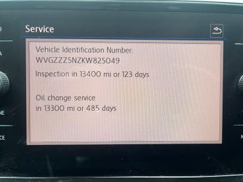 Volkswagen Tiguan SE NAVIGATION TDI DSG