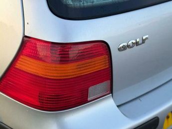 Volkswagen Golf 1.6 SE 5dr