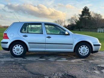 Volkswagen Golf 1.6 SE 5dr