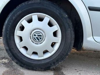 Volkswagen Golf 1.6 SE 5dr