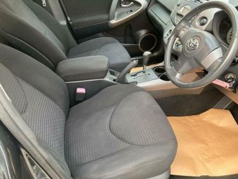 Toyota RAV4 2.0 XT-R 4WD 5dr