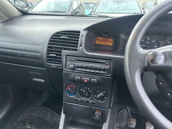 Vauxhall Zafira 2.0 DTi 16v Club 5dr