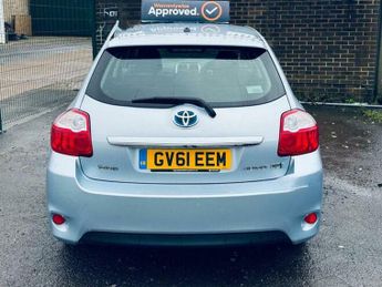 Toyota Auris 1.8 VVT-h T4 CVT Euro 5 (s/s) 5dr