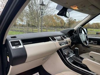Land Rover Range Rover Sport 3.0 TD V6 HSE CommandShift 4WD Euro 5 5dr