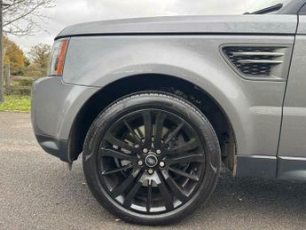 Land Rover Range Rover Sport 3.0 TD V6 HSE CommandShift 4WD Euro 5 5dr