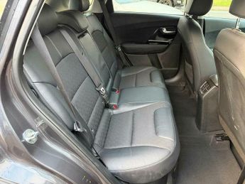 Kia Niro 1.6 GDi 2 DCT Euro 6 (s/s) 5dr