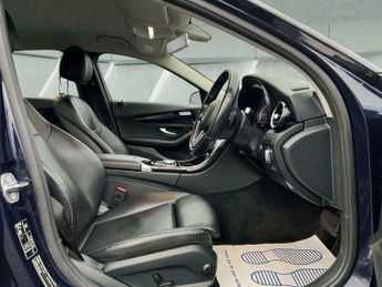 Mercedes-Benz C Class 2.0 C220d SE G-Tronic+ Euro 6 (s/s) 4dr
