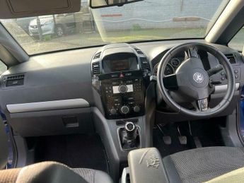 Vauxhall Zafira 1.6 16V Design Euro 4 5dr