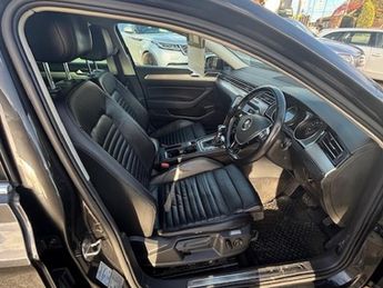 Volkswagen Passat GTE DSG-ELECTRIC HYBRID-SAT NAVIGATION-HEATED SEATS-GREAT SERVIC