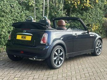 MINI Convertible COOPER SIDEWALK