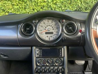 MINI Convertible COOPER SIDEWALK