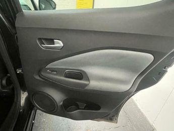 Nissan Juke 1.0 DIG-T Tekna DCT Auto Euro 6 (s/s) 5dr