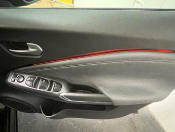 Nissan Juke 1.0 DIG-T Tekna DCT Auto Euro 6 (s/s) 5dr