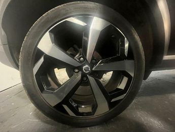 Nissan Juke 1.0 DIG-T Tekna DCT Auto Euro 6 (s/s) 5dr