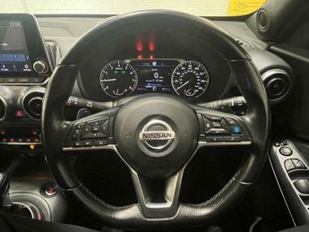 Nissan Juke 1.0 DIG-T Tekna DCT Auto Euro 6 (s/s) 5dr