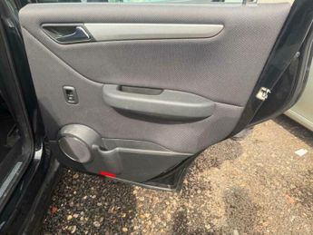 Mercedes-Benz A Class 2.0 A180 CDI Avantgarde SE CVT 5dr