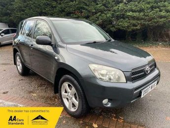 Toyota RAV4 2.0 XT-R SUV 5dr Petrol Automatic 4WD (212 g/km, 150 bhp)