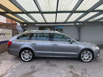 Skoda Superb 2.0 TDI Elegance DSG Euro 5 5dr