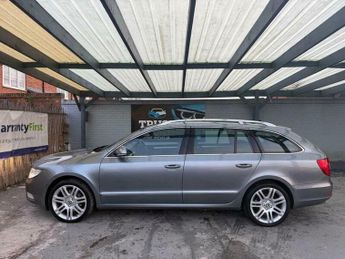 Skoda Superb 2.0 TDI Elegance DSG Euro 5 5dr