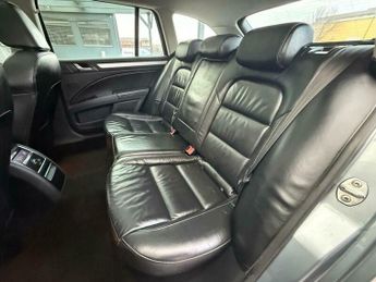 Skoda Superb 2.0 TDI Elegance DSG Euro 5 5dr