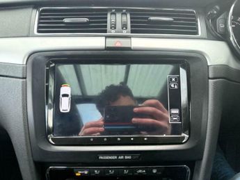 Skoda Superb 2.0 TDI Elegance DSG Euro 5 5dr