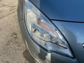 Vauxhall Meriva 1.4T 16V Exclusiv Auto Euro 5 5dr