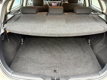 Toyota Auris 1.6 V-Matic Icon Multidrive S 5dr 130BHP
