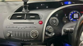 Honda Civic 1.8 i-VTEC ES i-Shift 5dr