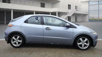 Honda Civic 1.8 i-VTEC ES i-Shift 5dr