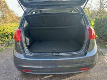 Kia Venga 3 AUTOMATIC