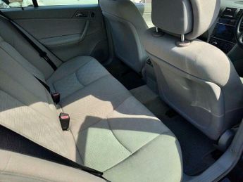 Mercedes-Benz C Class 1.8 C180 Kompressor Classic SE 4dr