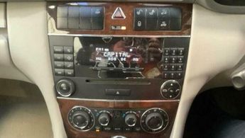 Mercedes-Benz C Class 1.8 C180 Kompressor Classic SE 4dr