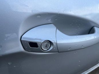 Mercedes E Class E250 CDI BLUEEFFICIENCY AVANTGARDE