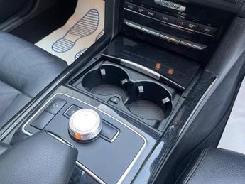 Mercedes E Class E250 CDI BLUEEFFICIENCY AVANTGARDE