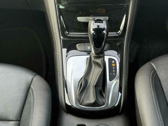 Vauxhall Astra 1.4i Turbo Elite Nav Auto Euro 6 (s/s) 5dr