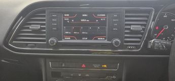 SEAT Leon 1.6 TDI CR SE Hatchback 5dr Diesel DSG Euro 5 (s/s) (105 ps)