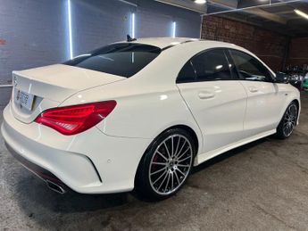 Mercedes-Benz CLA 2.0 CLA250 AMG Coupe 7G-DCT 4MATIC Euro 6 (s/s)